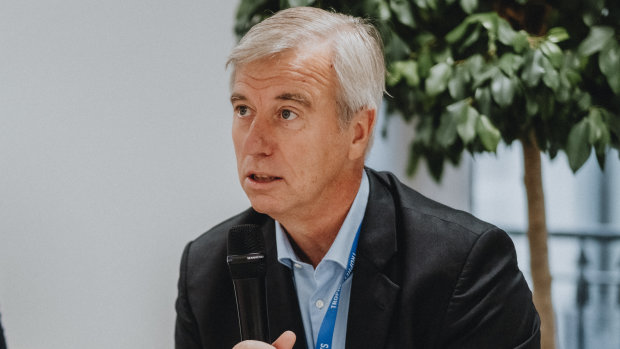Vincent Rousset-Rouvière succède à Hélène Paul à la tête des Achats de Michelin