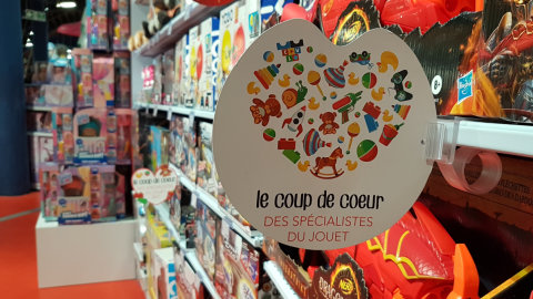 Dans les rayons, les produits du GIE sont estampillés « Coup de cœur des spécialistes du jouet ». - © Républik Retail