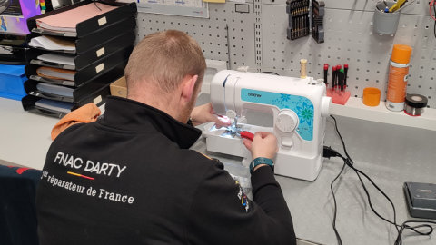 Fnac Darty a industrialisé la réparation des produits pour notamment gérer ses invendus. - © Républik Retail / CC