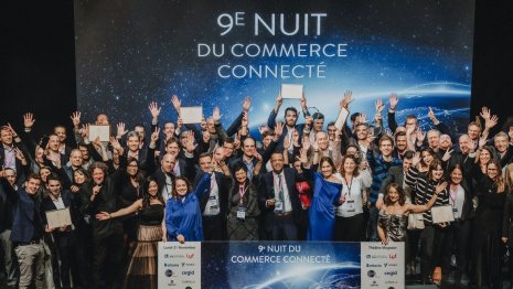 Photo de groupe des gagnants de la 9e Nuit du Commerce Connecté - © MANUEL ABELLA