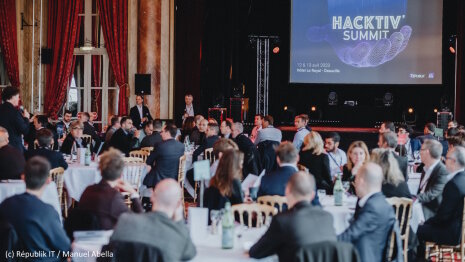 Les plénières de l’Hacktiv’Summit 2023 ont permis de nombreux échanges. - © Républik IT / Manuel Abella