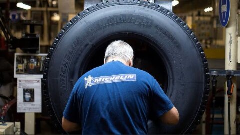 Pouvoir d’achat : Michelin déploie une « garantie de salaire décent » pour ses 132 000 employés