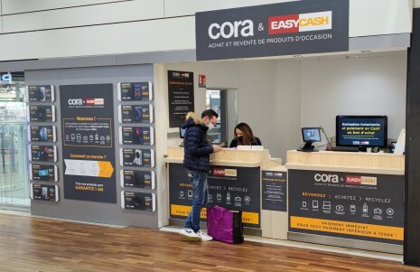 Easy Cash va renforcer en 2023 son partenariat avec Cora. - © Easy Cash