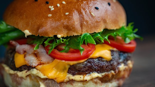 Les ventes de burger ont été multipliées par 14 ces dix dernières années. Un vrai plébiscite ! - © Pexels/Bolt