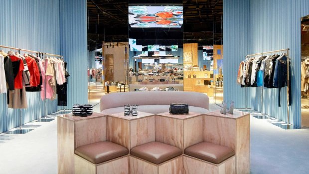 Burberry s’est allié à Tencent pour ouvrir un magasin taillé pour les réseaux sociaux. - © Burberry