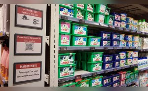 Des étiquettes clignotantes pour trouver plus rapidement le produit. © Républik Retail