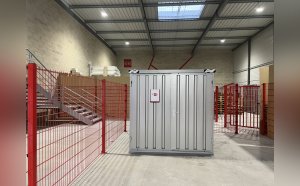 Aménagement d'espaces de co-activité au sein d'un entrepôt © Proudreed