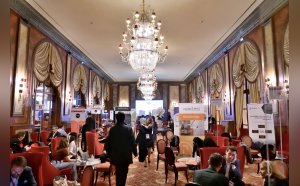 Rendez-vous d'affaires © Carole Desheulles