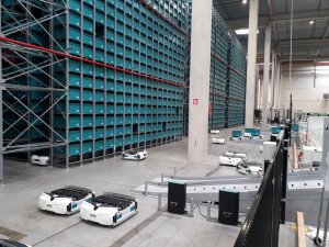 Cdiscount a investi massivement dans la robotisation de ses entrepôts. - © Cdiscount