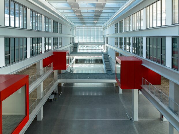 Rue intérieure du campus emlyon business school intérieur - © Jean-Philippe Mesguen pour PCA-Stream