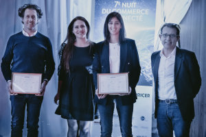 Hugues Pitre (Rue du commerce) a remis le prix à Captain wallet et Etam. - © Républik Retail