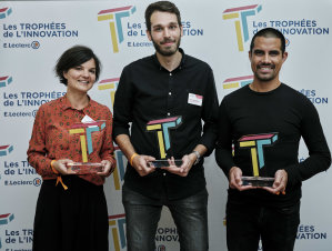 De gauche à droite : Lucie Soulard de Place2Swap, Mickaël Braconnier de Mon Super Voisin et Irwan Djoehana de Retail Shake, les 3 lauréats des Trophées de l’Innovation E.Leclerc 2021. - © CHRISTOPHE MEIREIS