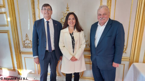 De gauche à droite, les sénateurs Patrick Chaize,  Patricia Demas et Jean-François Longeot. - © Républik IT / B.L.