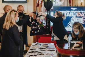Remise des badges © Manuel Abella