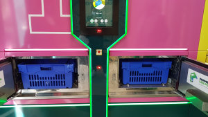 Pour les livreurs, les portes s’ouvrent pour faciliter le chargement. - © CC / Républik Retail