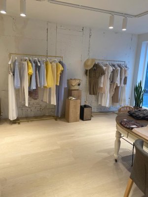 Des vêtements Burton toujours présents © Sauvage Poésie