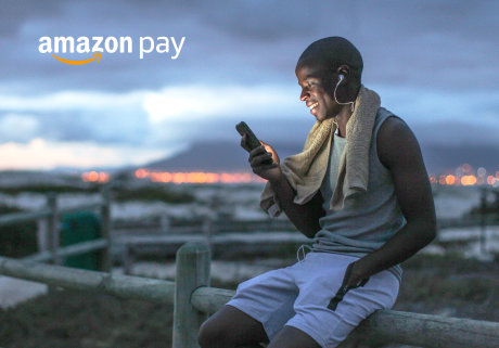Avec Amazon Pay, les clients peuvent acheter en toute sécurité sur des milliers de boutiques en ligne, en utilisant les informations déjà stockées dans leur compte Amazon.