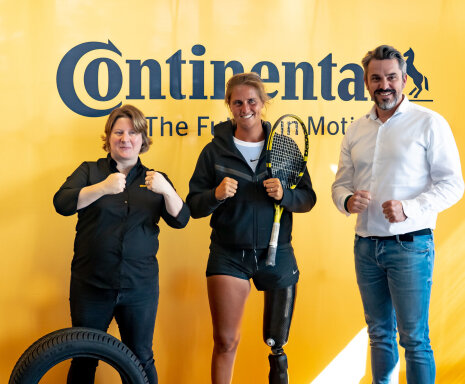 Continental soutient Pauline Déroulède, triple championne de France de tennis en fauteuil - © Continental