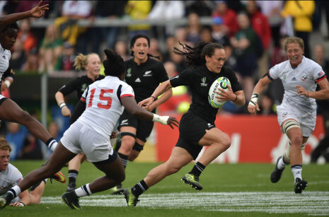Mastercard est partenaire de la Coupe du monde de rugby féminine depuis 2017. Match Nouvelle-Zélande/États-Unis à Belfast (2017) - © World Rugby