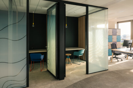 Espaces dynamiques dans les bureaux du siège de Samsung France - ©&#160;Thibaud Poirier pour Parella